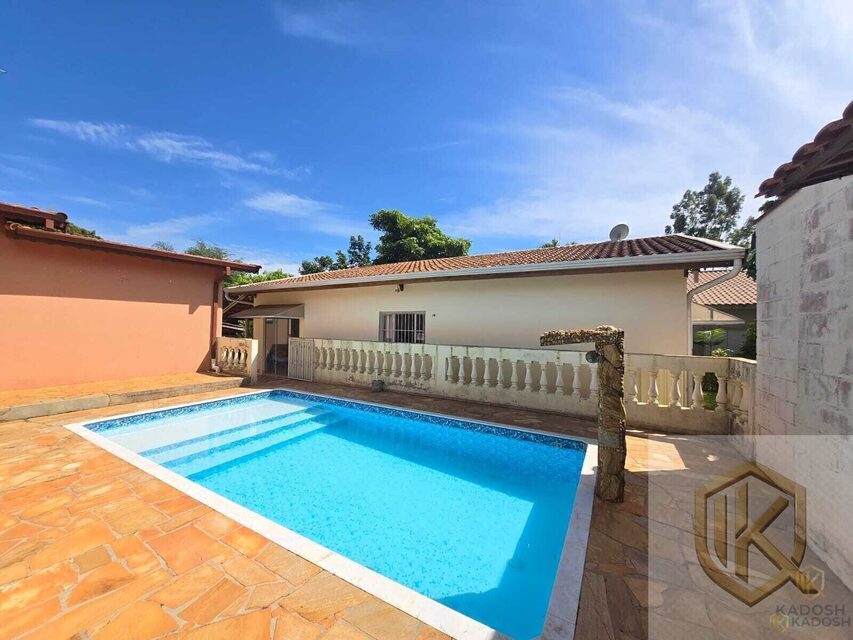Chácara à venda no Recanto dos Dourados com 6 quartos, piscina e 1.000 m²
