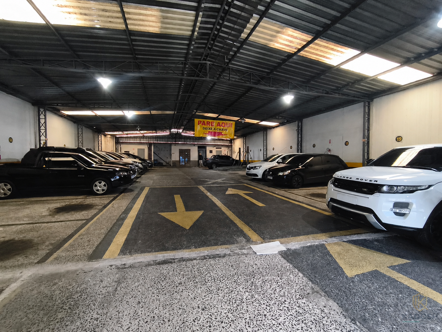 Imóvel comercial no Centro de Campinas com escritório, acesso estratégico e grande fluxo de pessoas